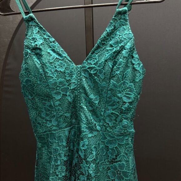 Speechless Green Lace Mini Dress - Picture 2 of 6